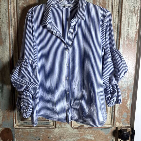 RO & DE Blue And White Striped Blouse With Bubble Sleeves L Those SLEEVES! - Picture 1 of 9